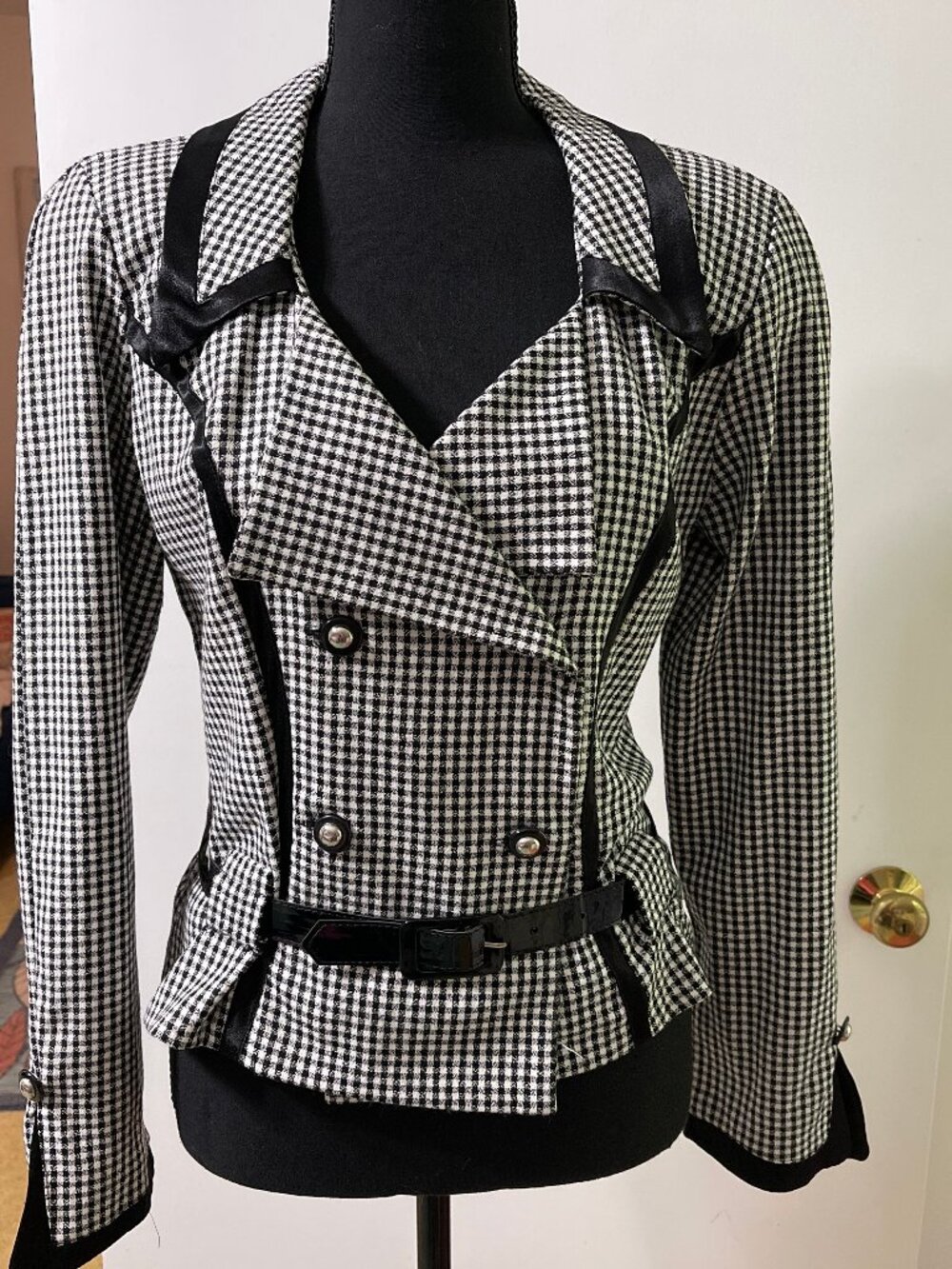 Capacity Unlimited Houndstooth Double-Breasted Blazer with Belt